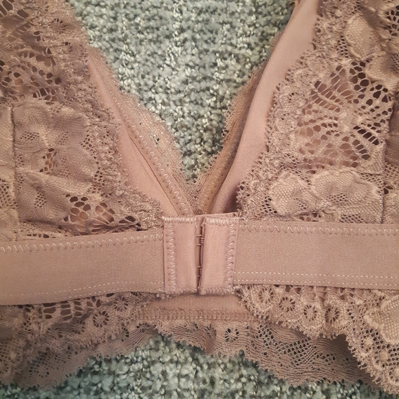 NWT Marilyn Monroe Taupe Bra Size medium - Picture 5 of 7